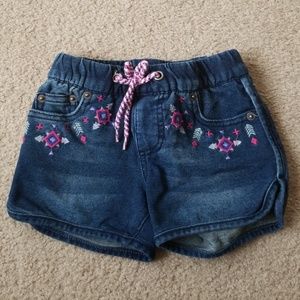 ❤4/$20 Cat and Jack Denim Shorts with Embroidery